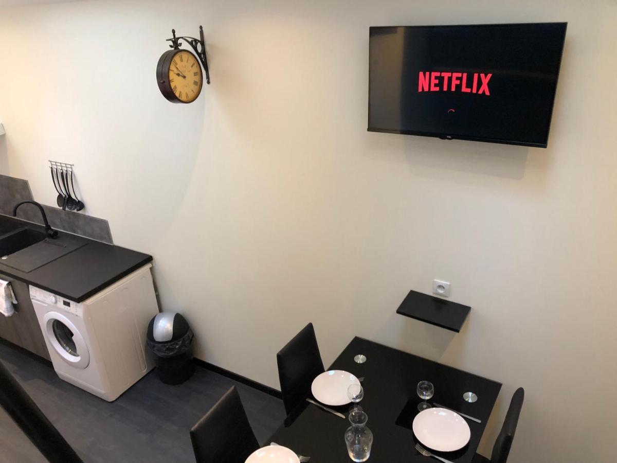 Апартаменты Au P'Tit Loft - Wifi Fibre - Orange Tv - Hyper Centre - Gare Труа Экстерьер фото
